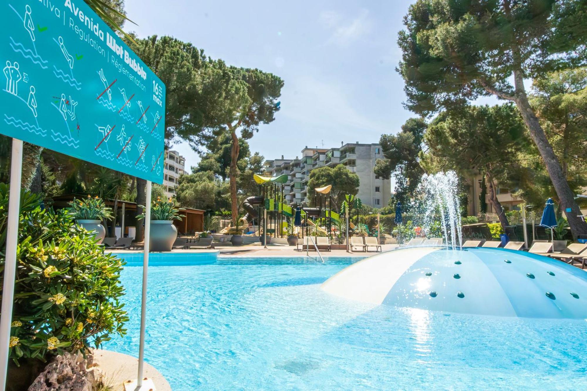 Golden Avenida Family Suites 4* Салоу Экстерьер фото